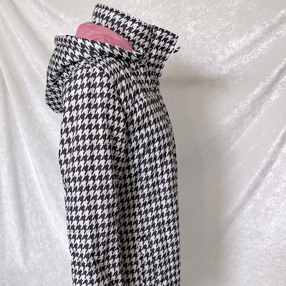 Parisian-style coat - Picture 4 of 11